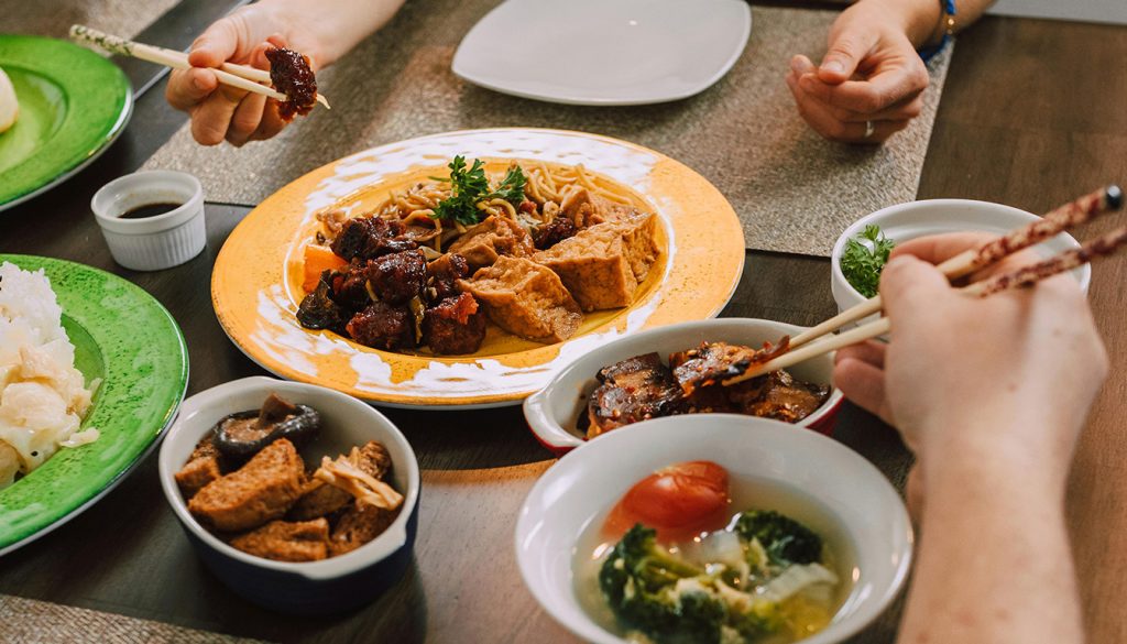Meilleur japonais rue Sainte-Anne : comprendre le quartier « little Tokyo » de Paris — restaurant japonais nourriture de rue Paris