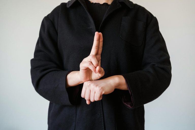 Comment apprendre le langage des — communication en langage des signes