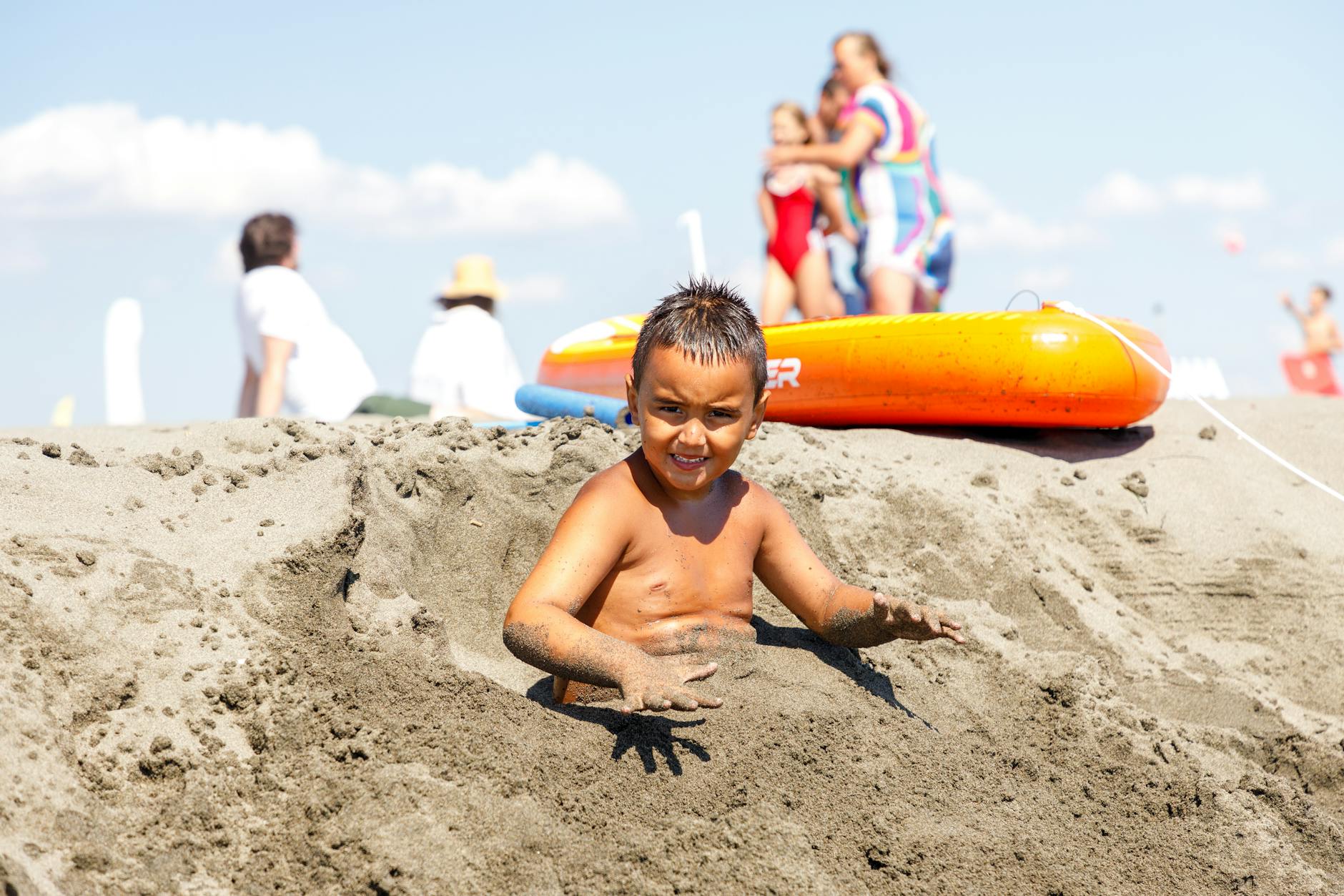 Que faire au Barcarès en famille sur les plages : baignades, jeux et farniente décomplexé — activités familiales plage Barcarès