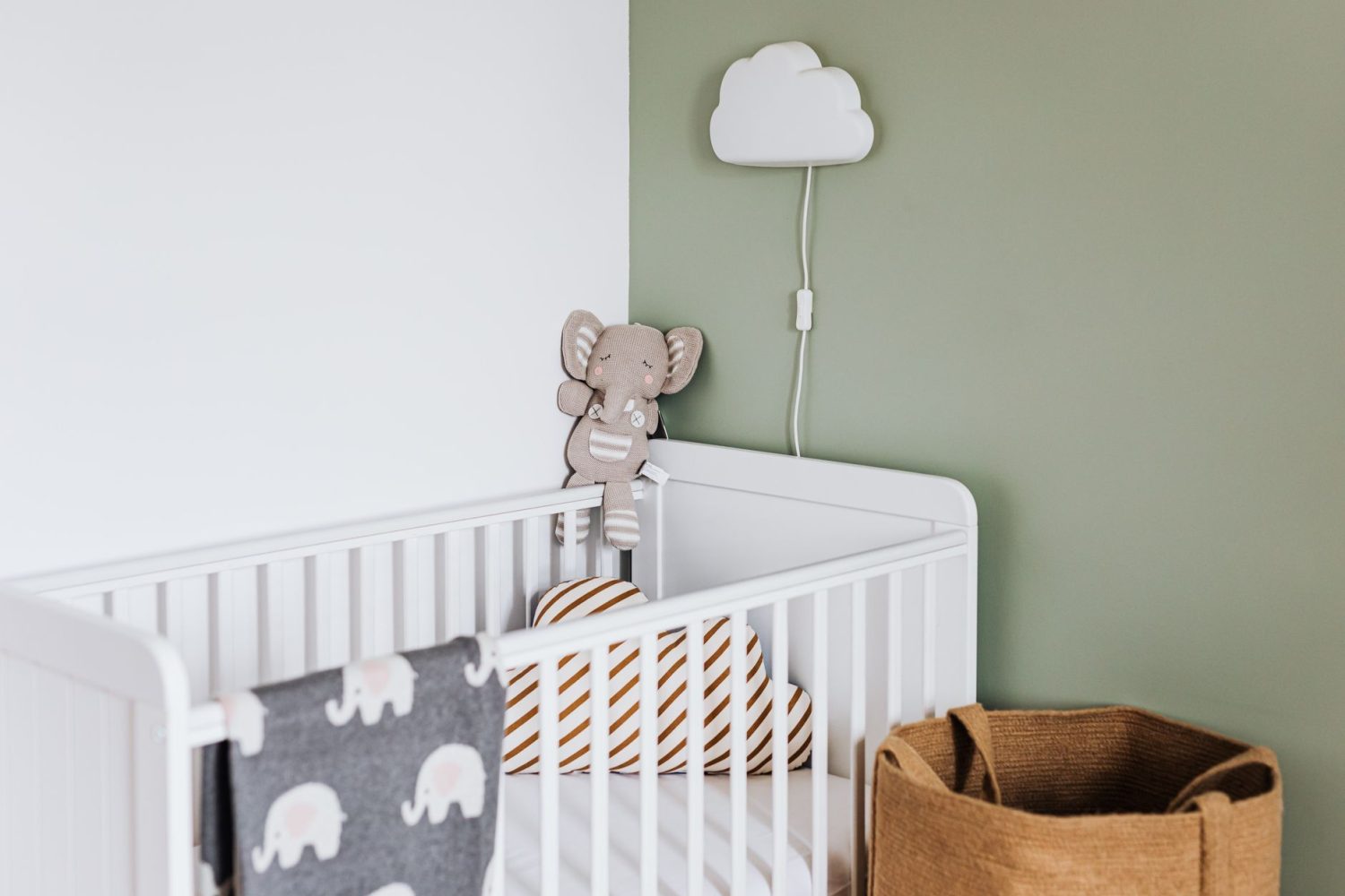 Liste d&rsquo;achats pour l&rsquo;arrivée de bébé : les 50 indispensables